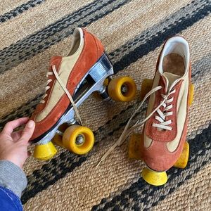 VINTAGE 70’s ROLLER SKATES